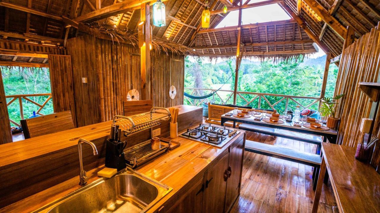 Barya Lang Villa- Native Villa With Jeepney Room 엘니도 외부 사진