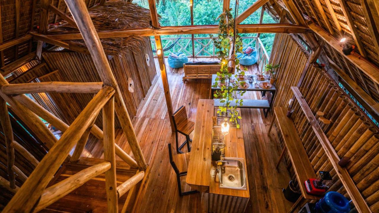 Barya Lang Villa- Native Villa With Jeepney Room 엘니도 외부 사진