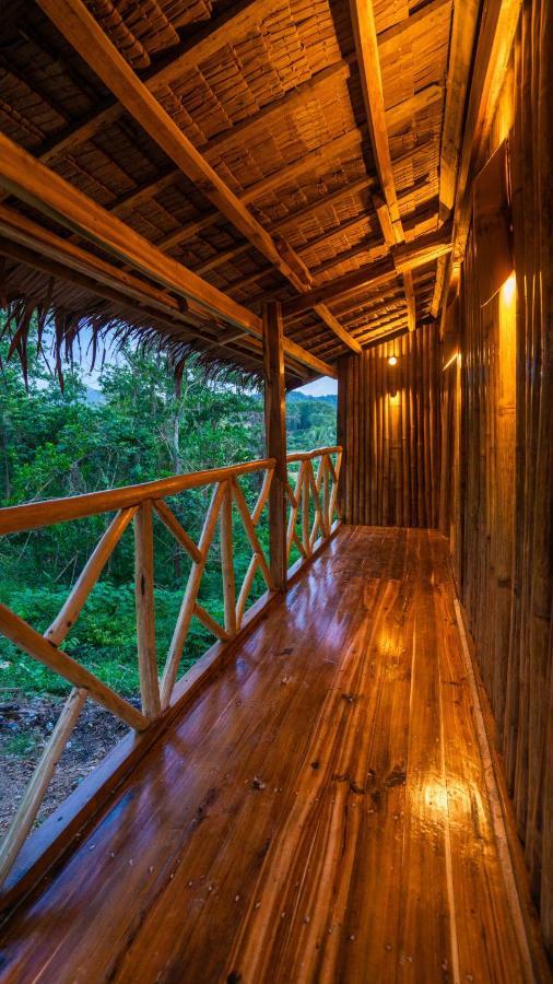 Barya Lang Villa- Native Villa With Jeepney Room 엘니도 외부 사진